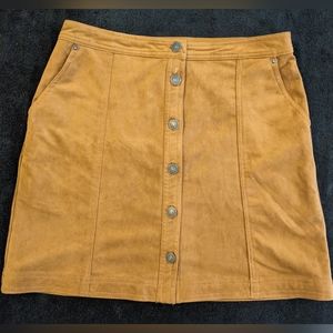 Abercrombie & Fitch Vegan suede mini skirt. Women's M. Super soft, like new.